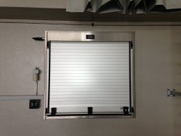 Schrank aus Edelstahl f&amp;#252;r 4 Schlauchaufroller BR 9