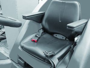 Comet Schrubsaugautomat Typ 1-122 B, Aufsitzger&amp;#228;t, 2 B&amp;#252;rsten, Akkubetrieben