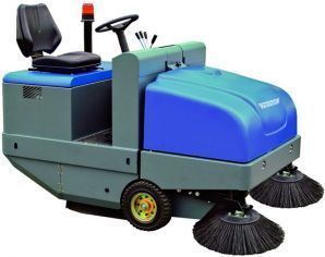 Kehrsaugmaschine Star 1-115 E, Arbeitsbreite 130 cm mit Hochentleerung, Aufsitzger&amp;#228;t